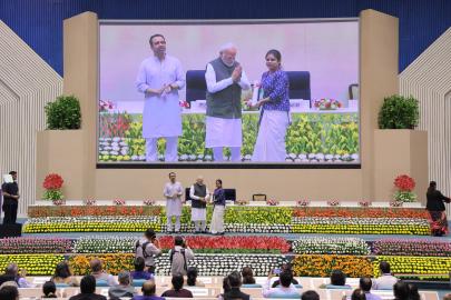 माननीय प्रधानमंत्री द्वारा 4 अक्टूबर 2025 को विज्ञान भवन में आयोजित चौथे कौशल दीक्षांत समारोह 2025 में 46 सीटीएस एवं सीआईटीएस टॉपर प्रशिक्षुओं को सम्मानित किया गया।